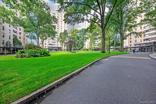 6 Fordham Hill Oval, Bronx, NY 10468 - Photo 11