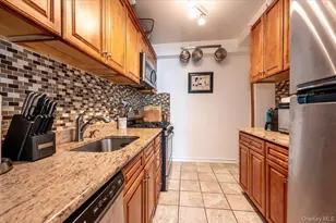 6 Fordham Hill Oval, Bronx, NY 10468 - Photo 5