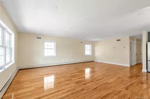 247-13 139th Ave, Rosedale, NY 11422 - Photo 3