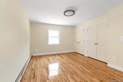 247-13 139th Avenue, Rosedale, NY 11422 - Photo 7