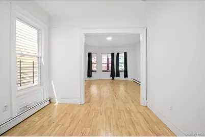 4384 Carpenter Avenue, Bronx, NY 10466 - Photo 5