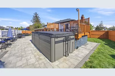 1700 White Street, North Bellmore, NY 11710 - Photo 29
