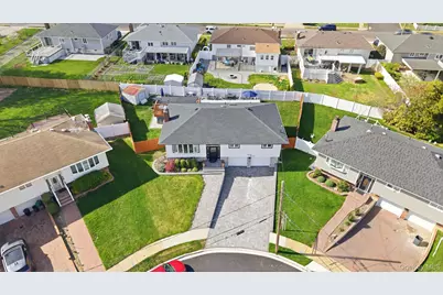 1700 White Street, North Bellmore, NY 11710 - Photo 33