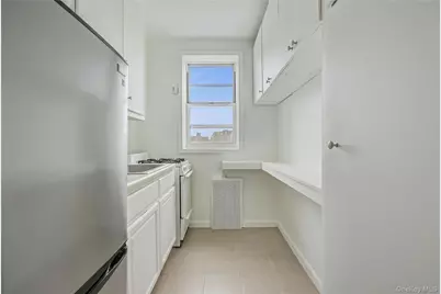 63-45 Saunders Street #6H, Rego Park, NY 11374 - Photo 19