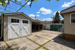 47-21 198th St, Flushing, NY 11358 - Photo 3