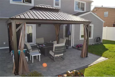 2393 Cooper Drive, East Meadow, NY 11554 - Photo 39