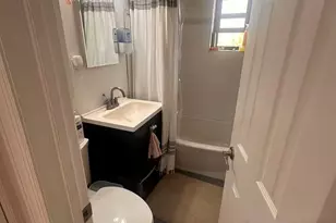 139-15 28th Rd, Flushing, NY 11354 - Photo 13