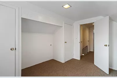 14586 8th Avenue, Whitestone, NY 11357 - Photo 11