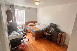35-06 Leavitt St, Flushing, NY 11354 - Photo 3