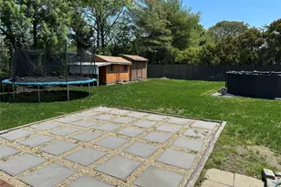 161 Hawkins Rd, Centereach, NY 11720 - Photo 3