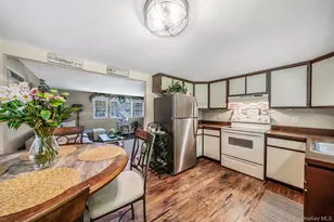 53 Mobrey Ln, Smithtown, NY 11787 - Photo 29