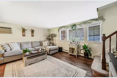 53 Mobrey Lane, Smithtown, NY 11787 - Photo 31