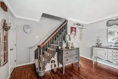 53 Mobrey Lane, Smithtown, NY 11787 - Photo 15