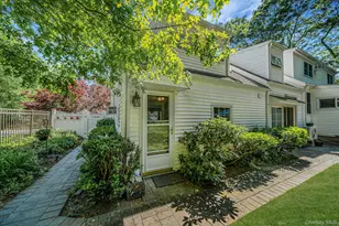 53 Mobrey Ln, Smithtown, NY 11787 - Photo 27