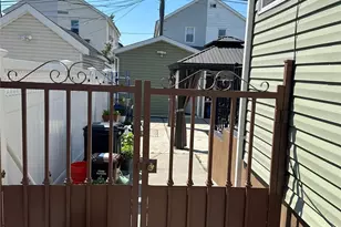 144-14 159th St, Jamaica, NY 11434 - Photo 21