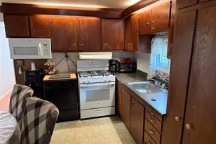 136 Quaker Rd Trailer Park, Pomona, NY 10970 - Photo 13
