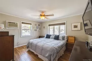 3881 Miller Pl, Levittown, NY 11756 - Photo 17