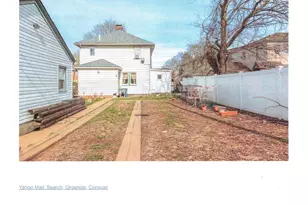341 Washington St, Hempstead, NY 11550 - Photo 3