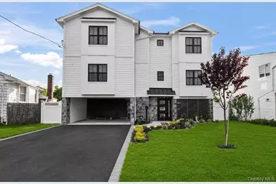 3 Pleasantview Drive, Bayville, NY 11709 - Photo 1