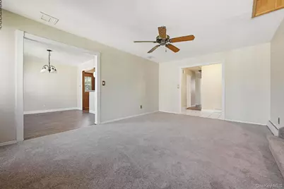 30 Columbine Lane, Kings Park, NY 11754 - Photo 19