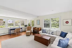 24 Baycrest Ave, Westhampton, NY 11977 - Photo 5