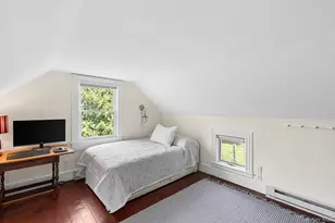 24 Baycrest Ave, Westhampton, NY 11977 - Photo 11
