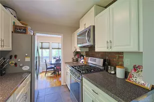 281 Orchard Dr, Monroe, NY 10950 - Photo 13