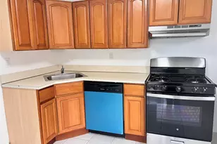 29-04 204th St, Bayside, NY 11360 - Photo 7
