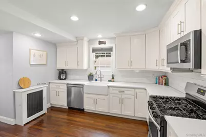 104 Elm Street, Sayville, NY 11782 - Photo 15