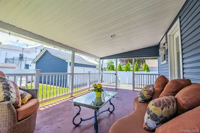104 Elm Street, Sayville, NY 11782 - Photo 37