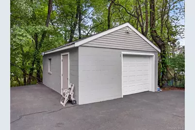 6 Colonial Drive, New City, NY 10956 - Photo 31