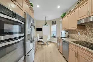 9 Windwatch Dr, Hauppauge, NY 11788 - Photo 27