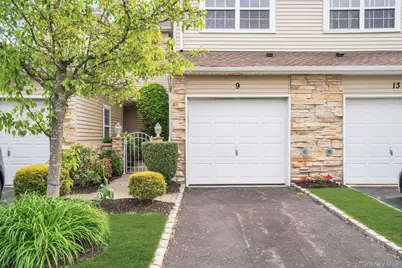 9 Windwatch Drive, Hauppauge, NY 11788 - Photo 1