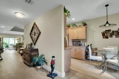 9 Windwatch Drive, Hauppauge, NY 11788 - Photo 11