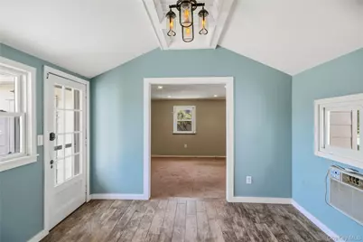 115 Chapel Avenue, Patchogue, NY 11772 - Photo 17