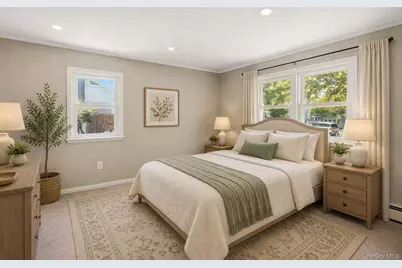 115 Chapel Avenue, Patchogue, NY 11772 - Photo 21