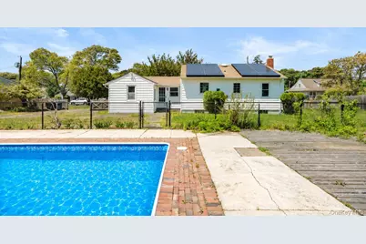 115 Chapel Avenue, Patchogue, NY 11772 - Photo 29