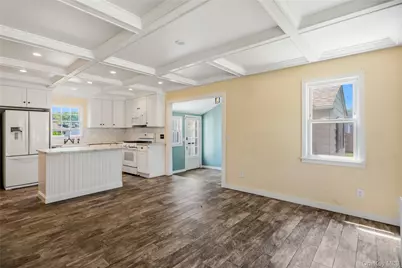 115 Chapel Avenue, Patchogue, NY 11772 - Photo 3