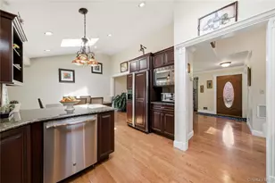 6 Paula St, East Northport, NY 11731 - Photo 9