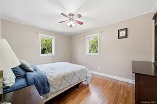 6 Paula St, East Northport, NY 11731 - Photo 15