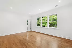 159 Lincoln St, Garden City, NY 11530 - Photo 17