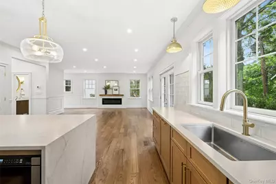 159 Lincoln Street, Garden City, NY 11530 - Photo 11