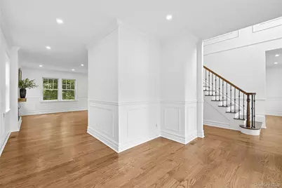 159 Lincoln Street, Garden City, NY 11530 - Photo 7