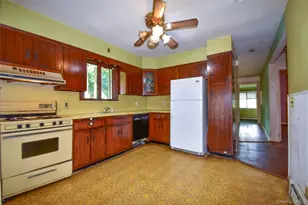 82 Cherry Rd, Rocky Point, NY 11778 - Photo 13