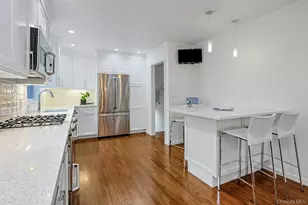 305 Stratton Rd, New Rochelle, NY 10804 - Photo 11