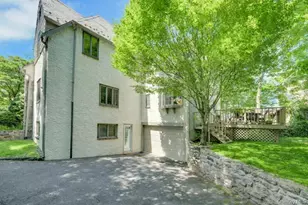 39 Dante St, Larchmont, NY 10538 - Photo 29