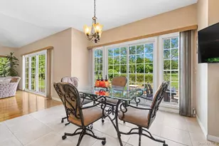 73 Redan Dr, Smithtown, NY 11787 - Photo 19