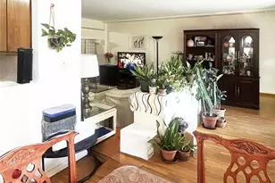 142-05 Roosevelt Ave, Flushing, NY 11354 - Photo 3