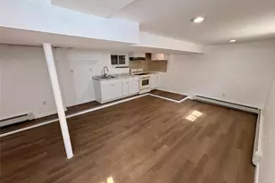 2910 Baisley Ave, Bronx, NY 10461 - Photo 15