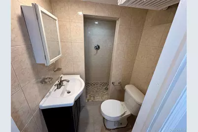 2910 Baisley Avenue, Bronx, NY 10461 - Photo 15